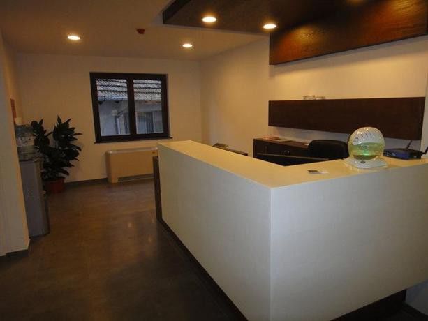 Hotel Centrum Prizren Exterior photo